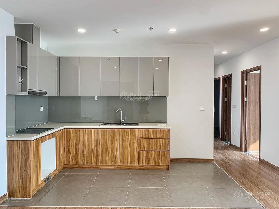 Dừng 1s nhìn vào đây cho thuê eco green sài gòn 2pn 15.5tr/th, nt cơ bản, hướng mát mẻ đón nắng.