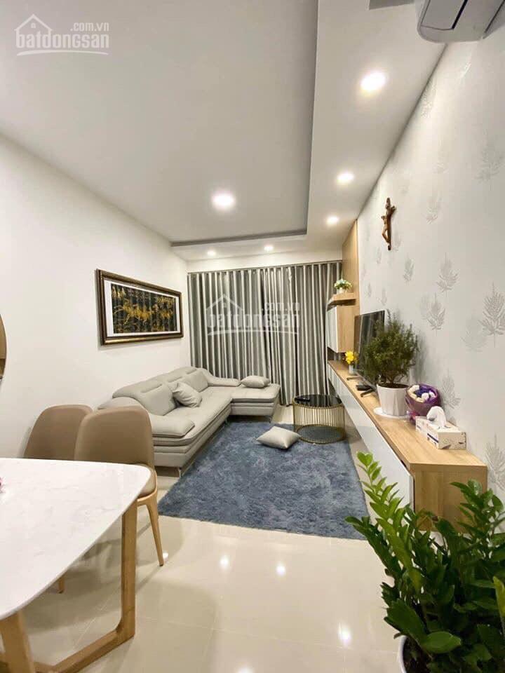 Bán nhanh saigon gateway tầng trung view metro trực diện 3.3 tỷ.  0706 679 ***