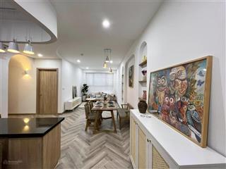 Cho thuê sài gòn gateway 2pn nhà mới, đẹp 10tr full nt, ntcb 8tr. chủ nhà bớt lộc 0706 679 ***