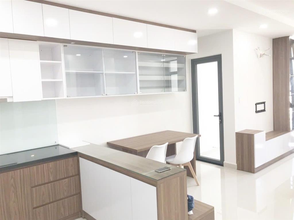 Phú đông premier giá hot 7.5tr/th, full nt. view tầng cao, thoáng mát.  0706 679 ***