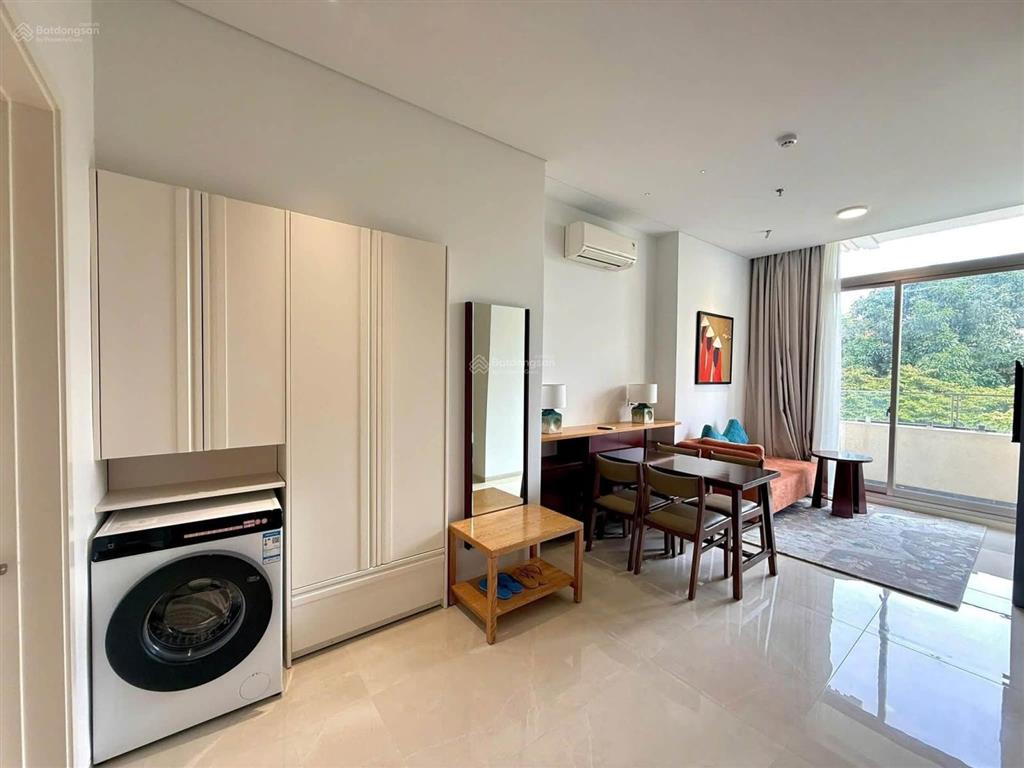 Bán tòa khách sạn cao cấp 11 tầng mới đẹp view biển đường dương đình nghệ