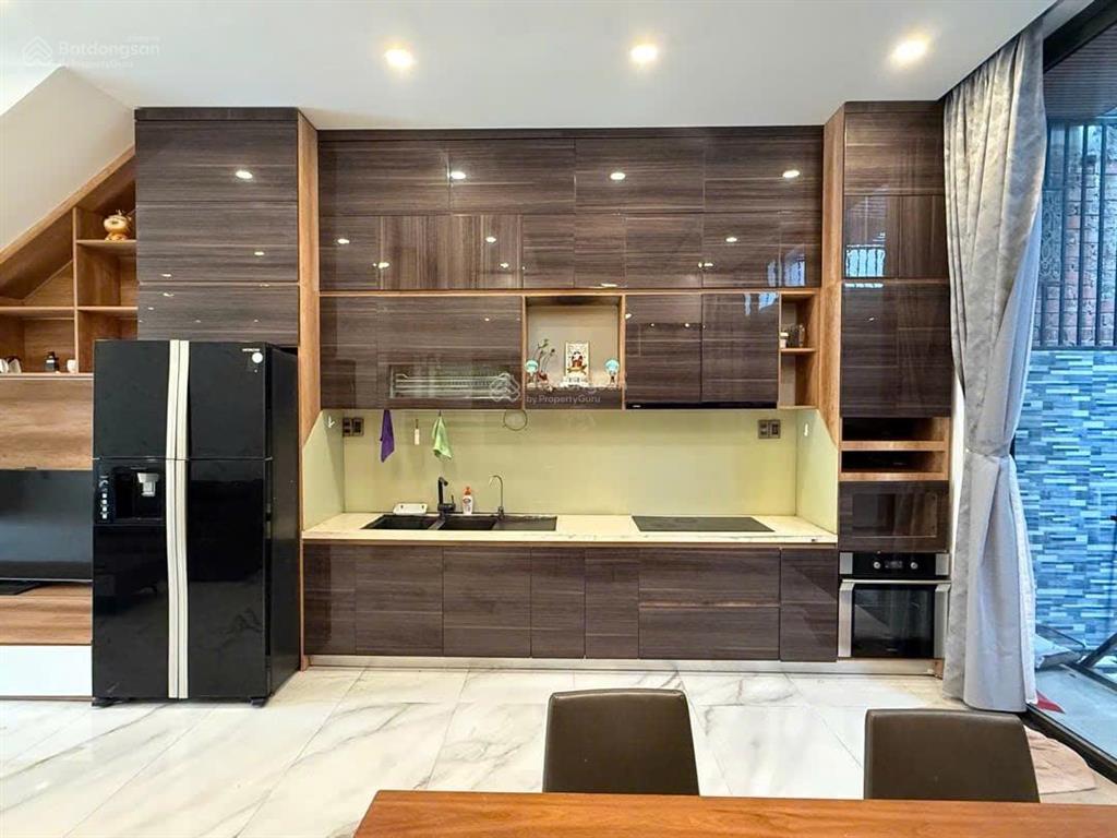 Cho thuê nhà 3 tầng đường giang châu 3