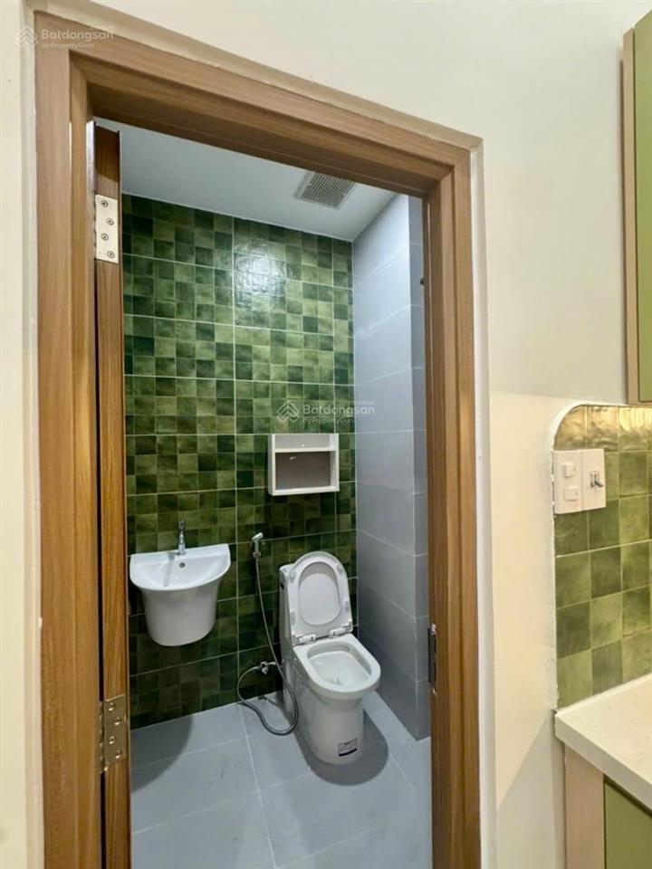 Bán tòa căn hộ cao cấp mới 100% 14 phòng full nội thất chỉ 11,x tỷ