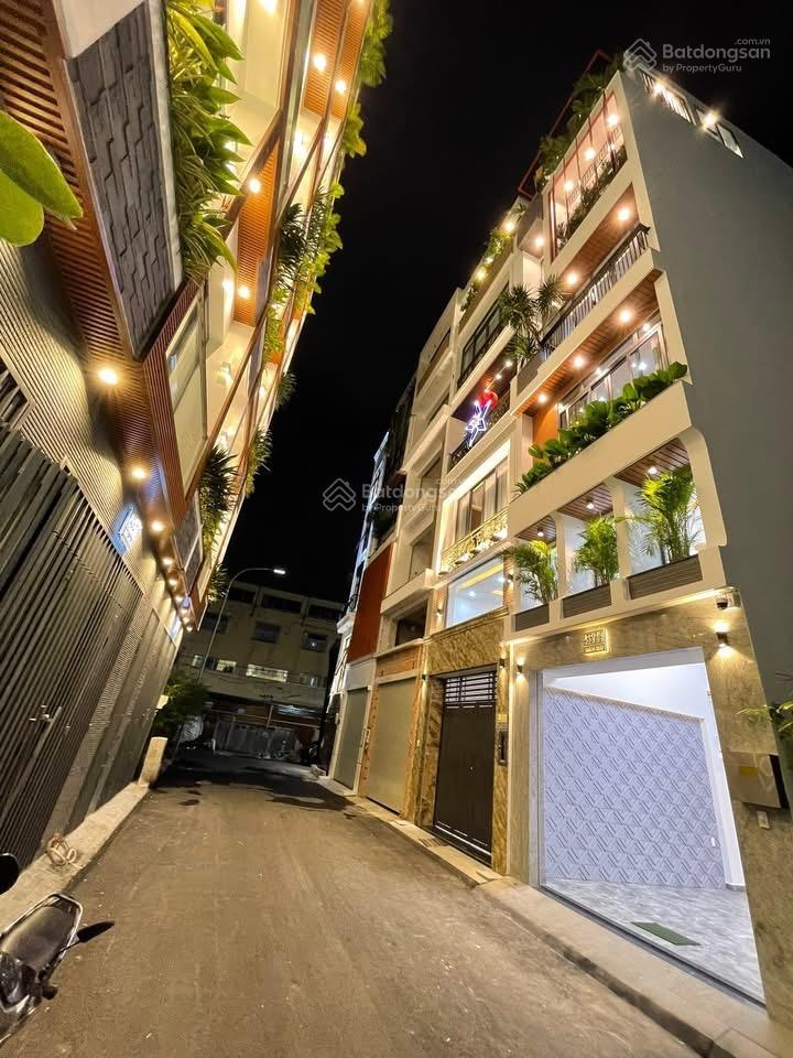 Hxh nguyễn văn lượng gần cv 54m25 tầng mới