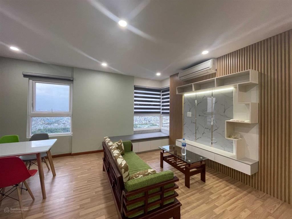 Cho thuê căn diamond riverside diện tích 75m, 2pn, 2wc full nội thất cao cấp, giá thuê 10 triệu