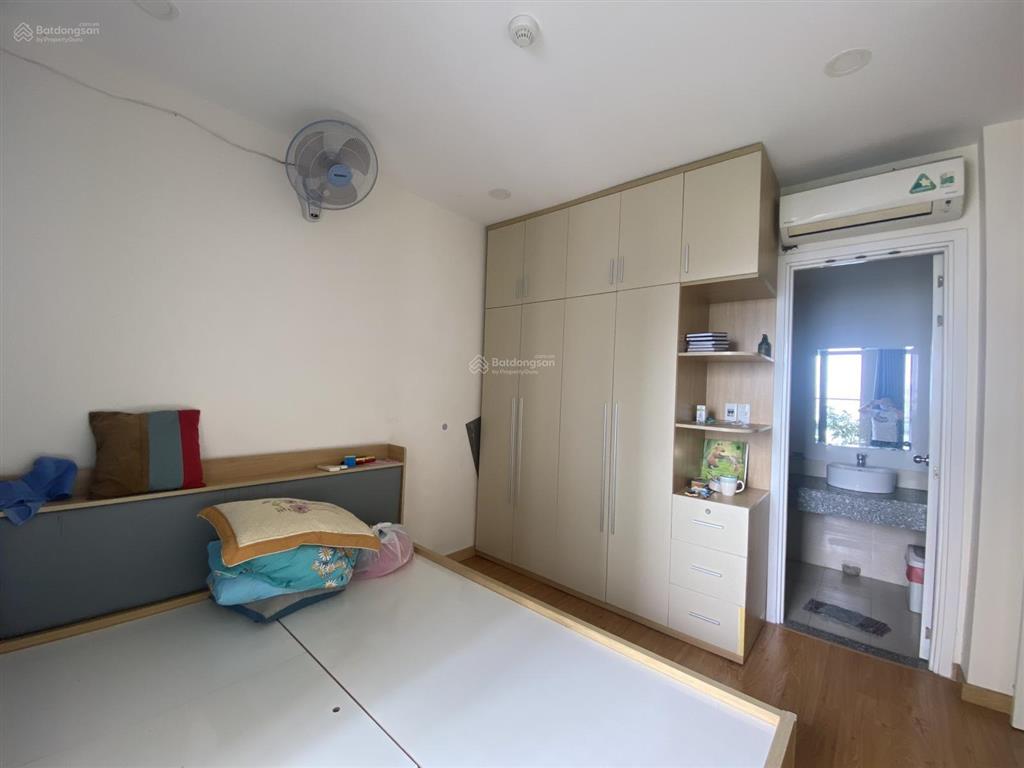 Cần bán căn hộ diamond riverside, diện tích 75m2, 2pn, 2wc giá 3 tỷ