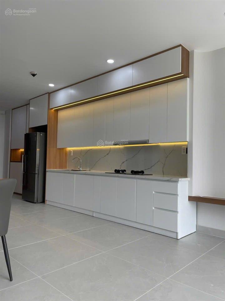 Bán căn hộ carina plaza lô c, diện tích 105m2, 2pn, 2wc