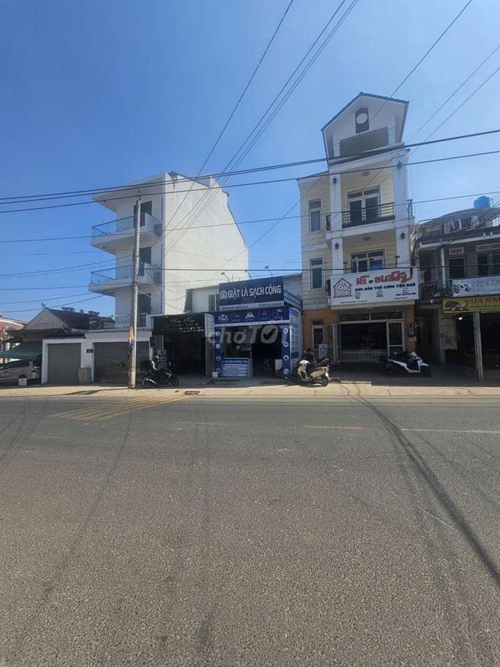 Bán gấp nhà mặt tiền kinh doanh đường Ngô Quyền Đà Lạt 