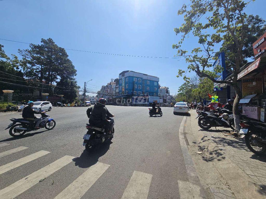 Bán đất ngay bệnh viện Đà Lạt