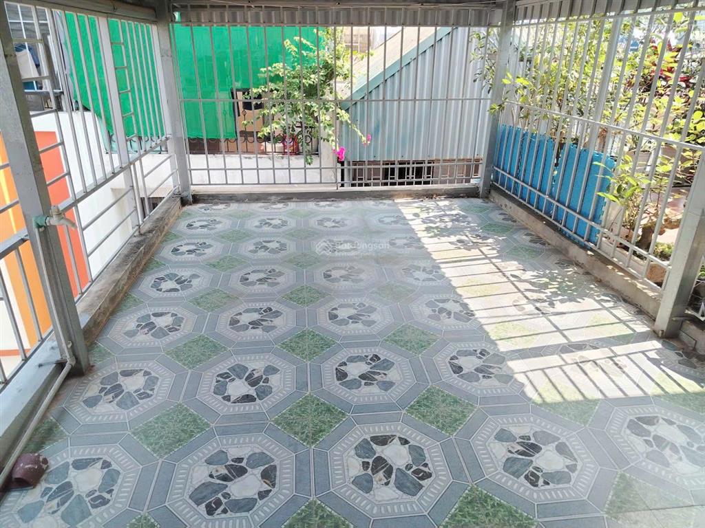 Bán nhà lô góc, phố cầu cốc  cạnh vinsmat city  30m2, 5 tầng, nhà mới lô góc, giá nhỉnh 6,xx tỷ.