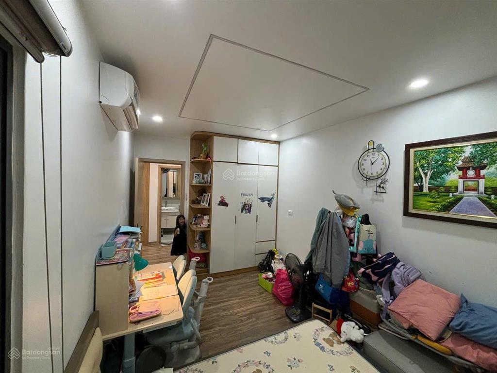 Bán chung cư bộ công an (cc thái hà), 70m2, 2pn, 2vs giá chỉ 5,8 tỷ đường phạm văn đồng, căn đẹp.