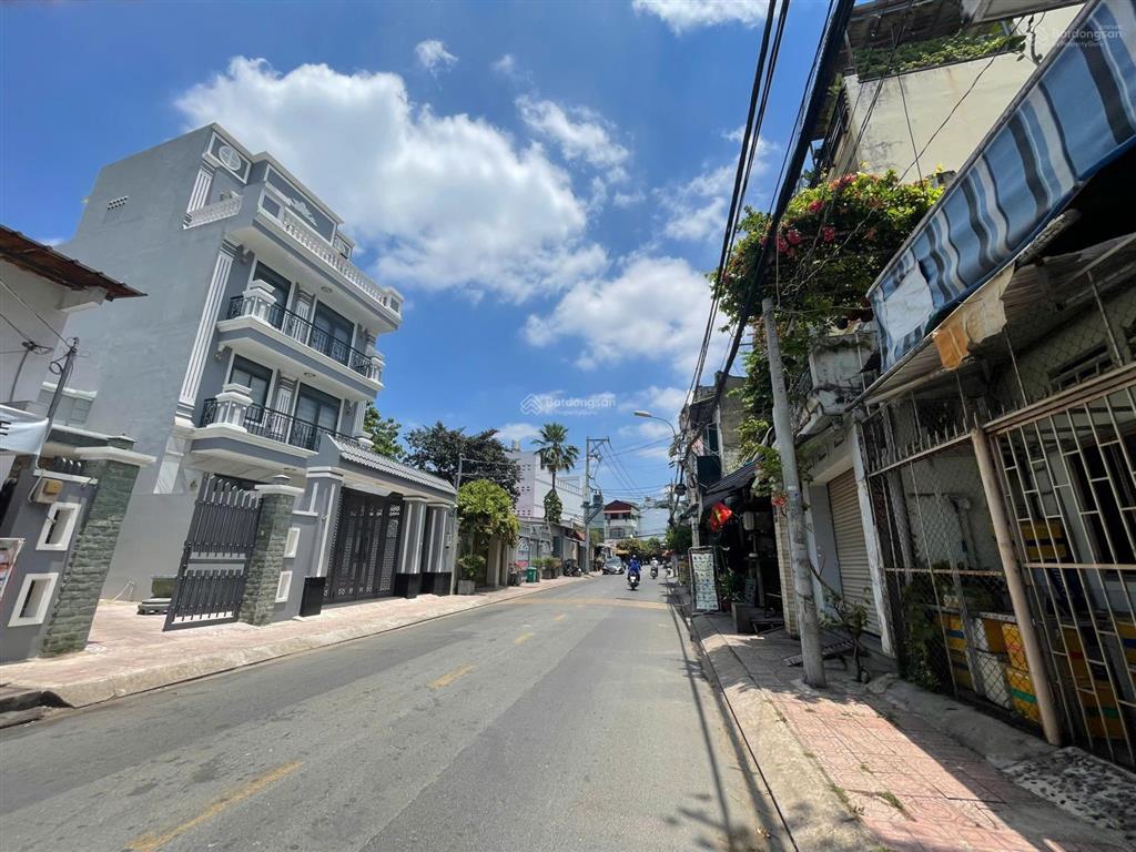 Bán nhà hẻm thông xe hơi ngay đỗ xuân hợp, phước long b, quận 9, 164m2 nhà mới 3 tầng ở liền