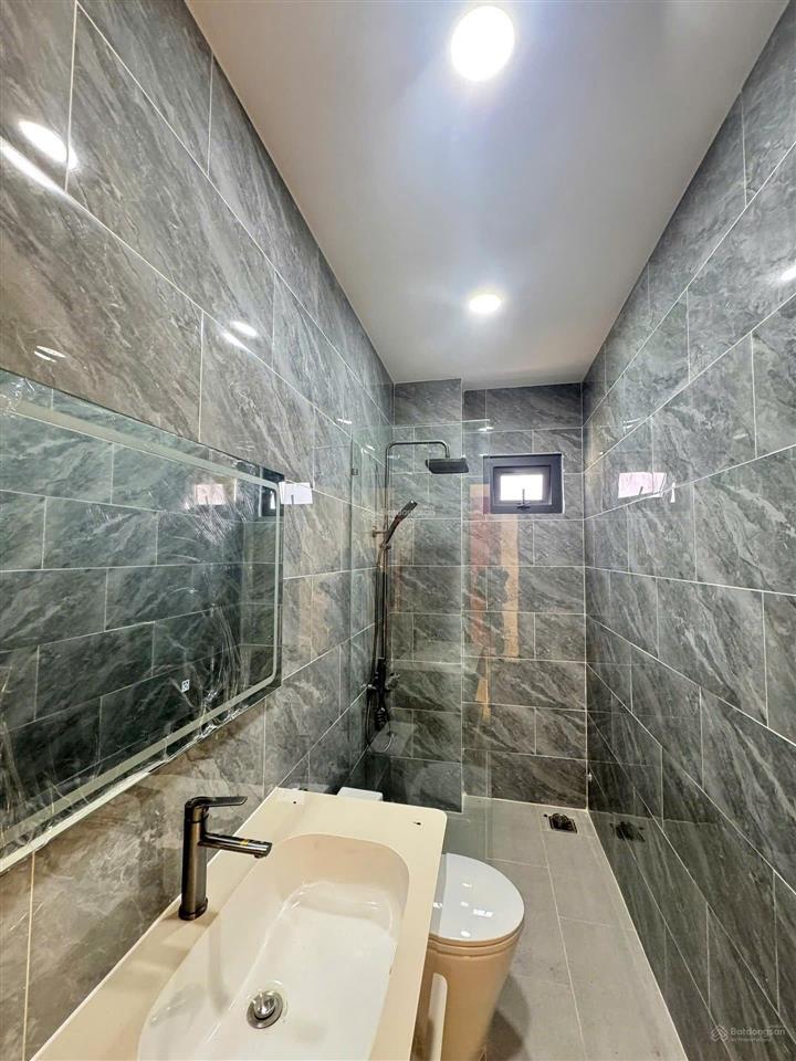 Bán nhà hẻm xe hơi ngay đỗ xuân hợp, phước long b, quận 9, 3 tầng 5pn, nhỉnh 6 tỷ