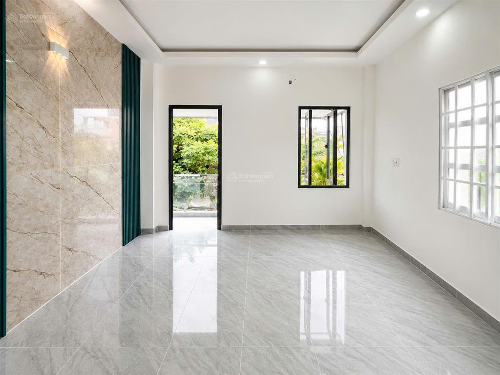 Bán nhà mặt tiền kinh doanh ngay đỗ xuân hợp dt 65m², 2 tầng, 3pn gần cđ kinh tế đối ngoại  quận 9