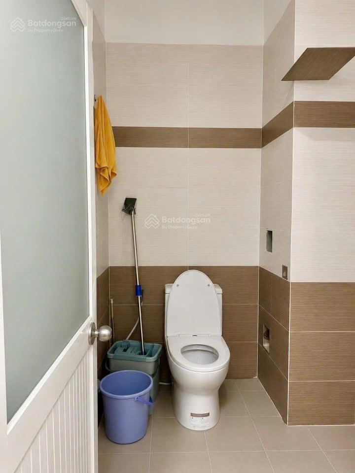 Nhà 2 tầng, 3 phòng ngủ ngay đỗ xuân hợp 90m2 (5x18m) giá 5.99 tỷ, phước long b quận 9