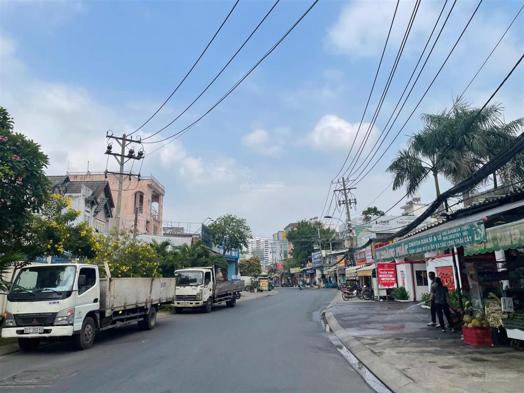 Nhà 2 tầng 4.8 x 17.5, 4pn hẻm thông xe hơi ngay đỗ xuân hợp, phước long b, q9