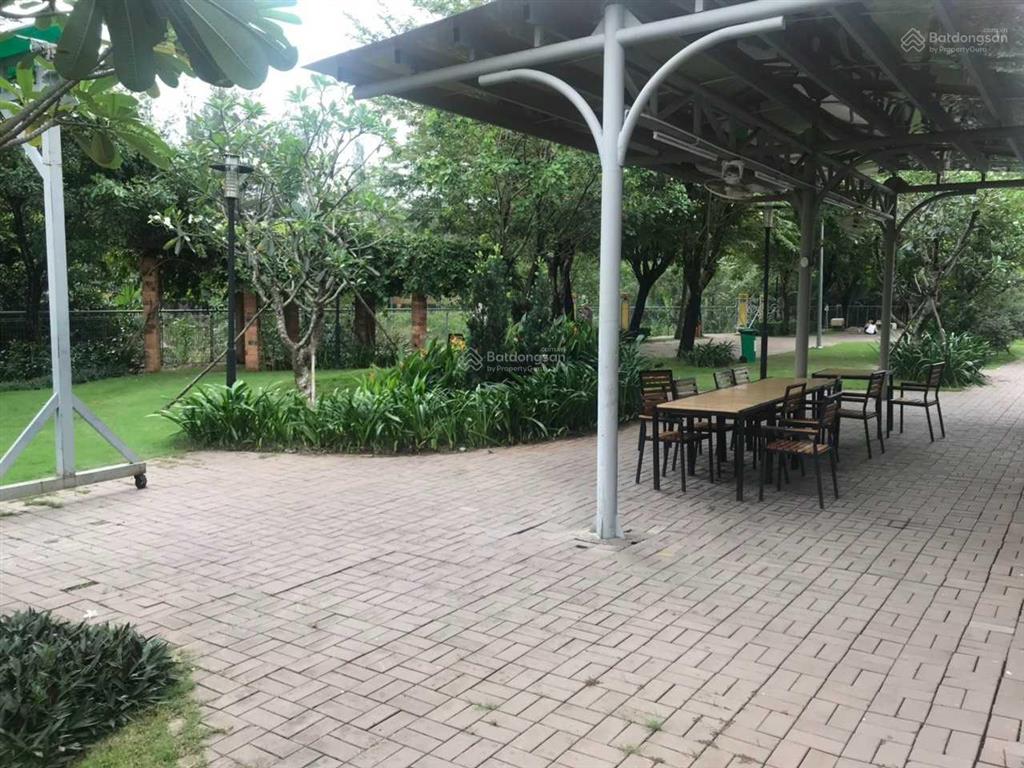 Chuyên cho thuê căn hộ flora anh đào, 55m2 1pn + 1, 1wc, đầy đủ nội thất vào ở liền 0909 505 ***
