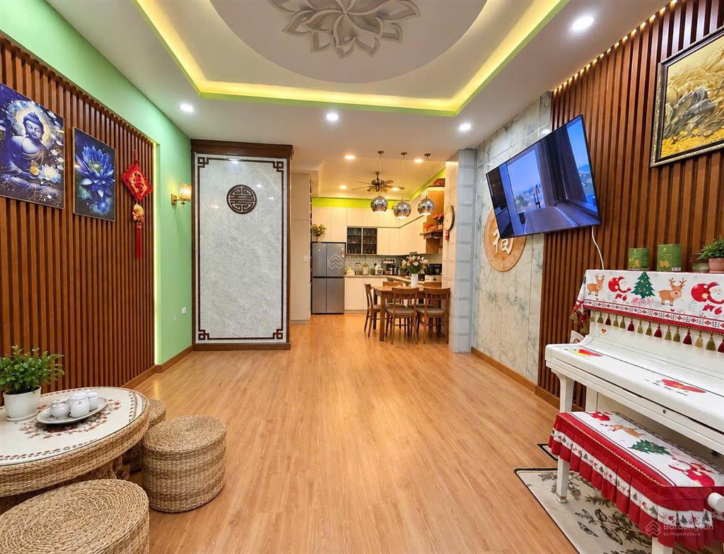 Căn góc 2 mặt tiền 3 tầng 3pn xe hơi tránh nhau  3 phút ra vincom lê văn việt, ngã tư thủ đức