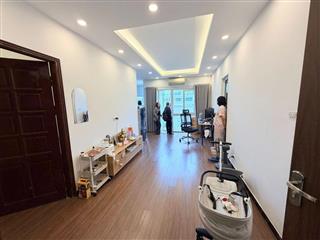 Siêu phẩm Chung cư Trung Tâm Cầu Giấy 185m2, 4Pn, lô góc 