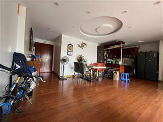 Bán căn hộ chung cư Thành ủy Hà Nội 118m2, 3PN, 2WC, 7,2 tỷ đầy đủ nội thất tại Bắc Từ Liêm, Hà Nội