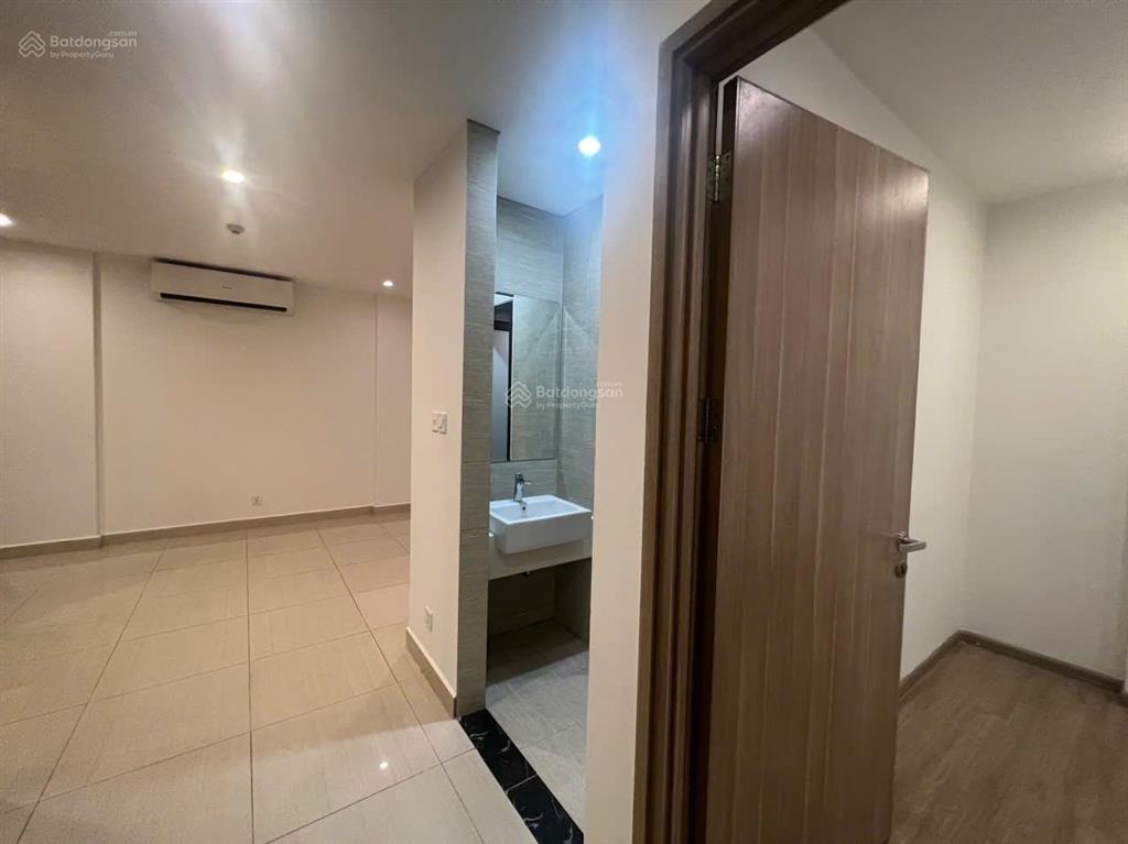 Chính chủ cần tiền bán gấp giá tốt thị trường căn hộ 2n 1wc khu s