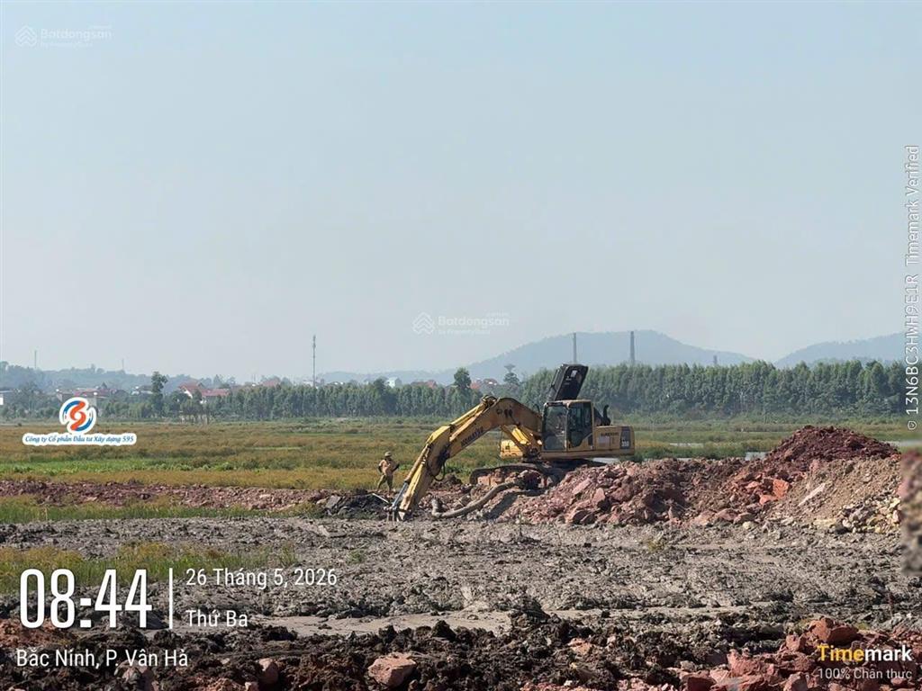 Tôi cần bán lô đất đẹp 250m² full thổ cư tại phường vân hà sát dự án kcn ninh sơn