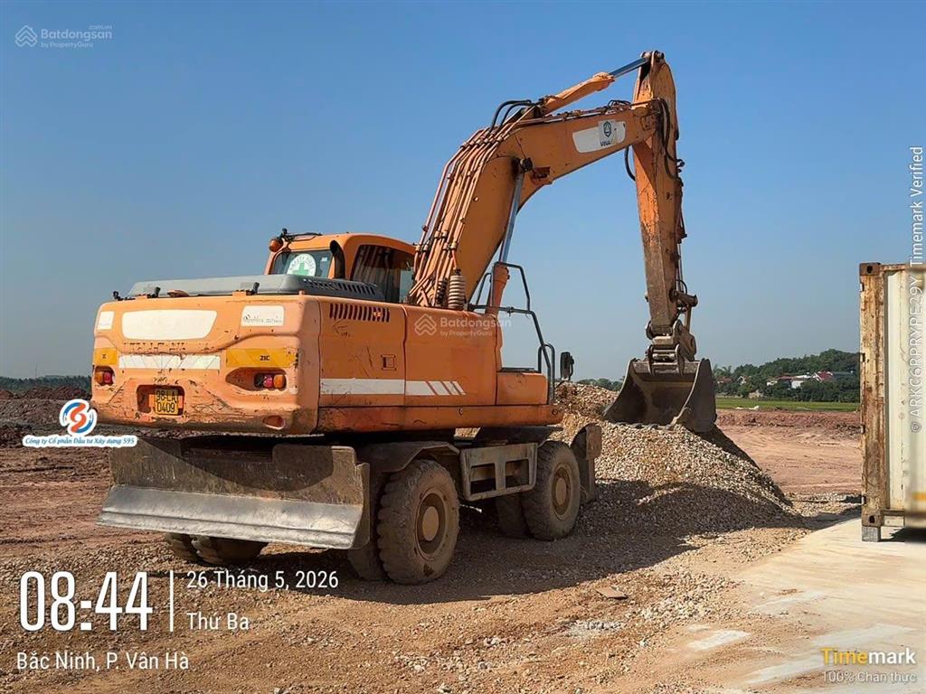Tôi cần bán lô đất đẹp 250m² full thổ cư tại phường vân hà sát dự án kcn ninh sơn