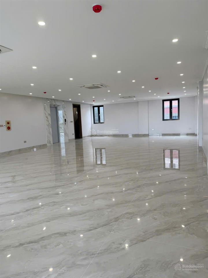 Cho thuê văn phòng 160m² tại võ cường, bắc ninh, giá 20 triệu vnd, mới tinh có thang máy, pccc