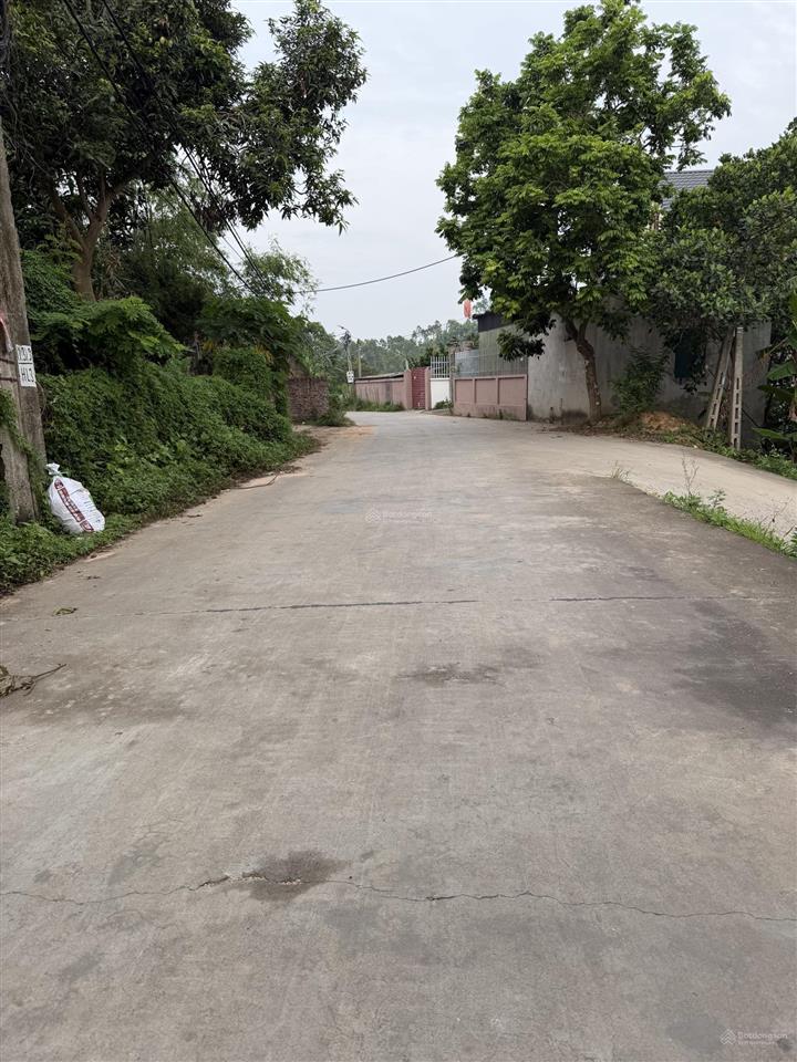 Chính chủ bán đất vân hà, cách vành đai 4 300 m, sát kcn ninh sơn, tiên sơn. dt 100m2  chỉ 1.8 tỷ