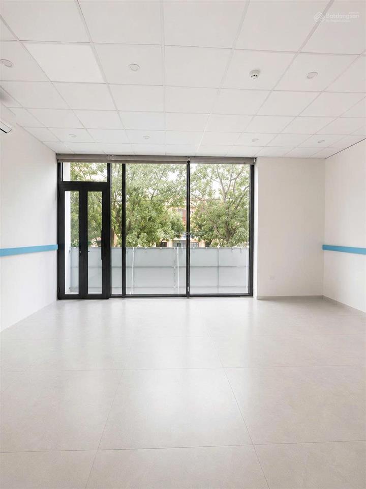 Mời thuê mặt bằng 120m2 thông sàn, có pccc mặt đường lớn gần ngã 6, bắc ninh. giá 25 triệu/tháng