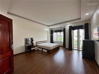 Mời thuê nhà 4 tầng 5 phòng ngủ full nội thất mới tinh tại kcn quang châu, giá chỉ 17 triệu/tháng
