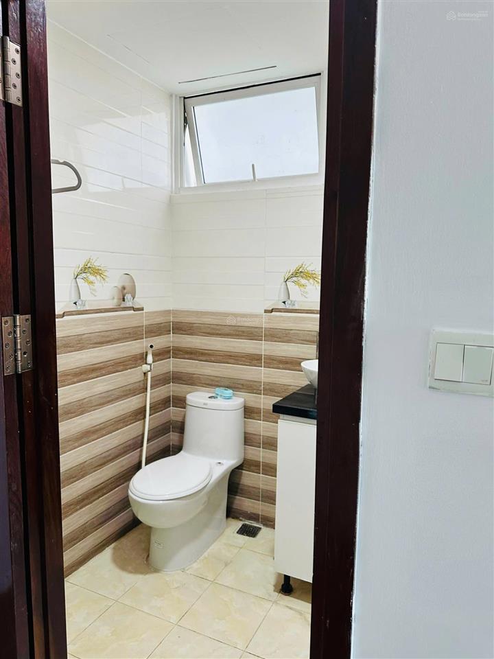 Cho thuê vista verde 2pn, 18 triệu, 75 m2, đầy đủ nội thất