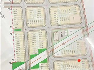 Bán đất ngay quảng trường bà triệu, thị trấn quán lào, yên định, thanh hóa