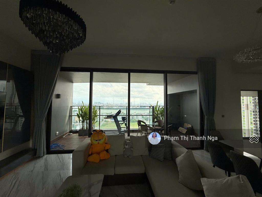 Bán cc tại căn hộ define, 38 tỷ vnd, 220 m2, 3pn, 4wc, siêu hot chính chủ