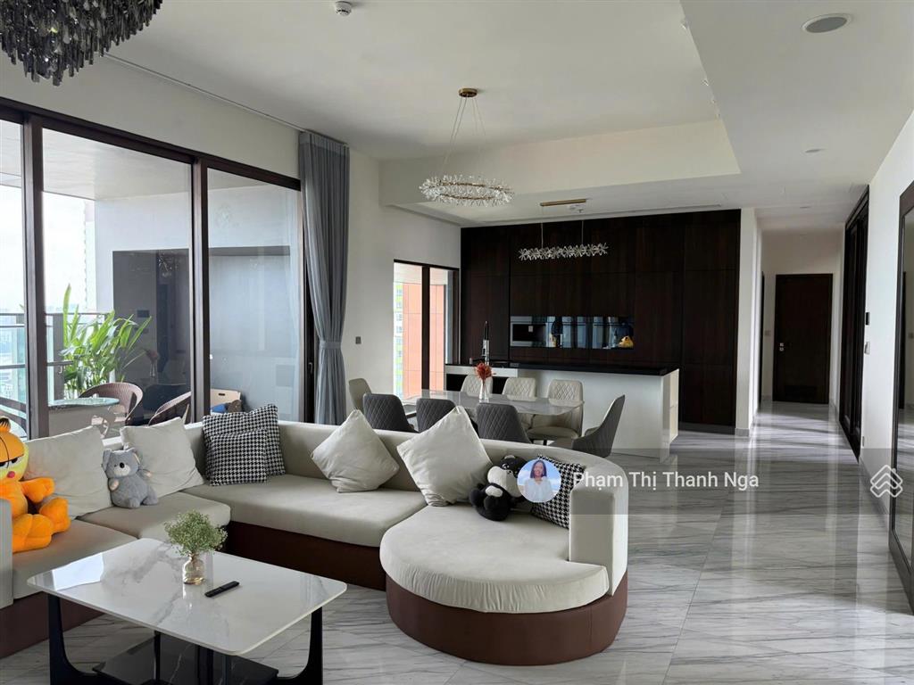 Bán cc tại căn hộ define, 38 tỷ vnd, 220 m2, 3pn, 4wc, siêu hot chính chủ