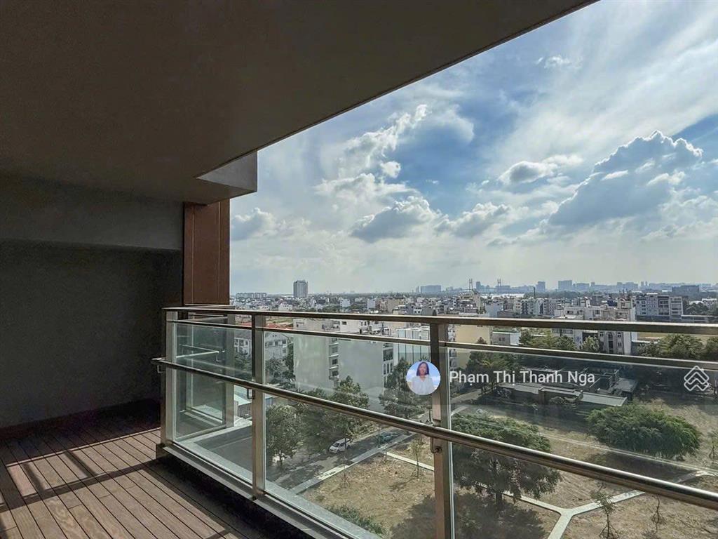 *** độc quyền cho thuê 3pn dự án define full nội thất thiết kế 220m2 view sông giá chỉ 117 triệu***