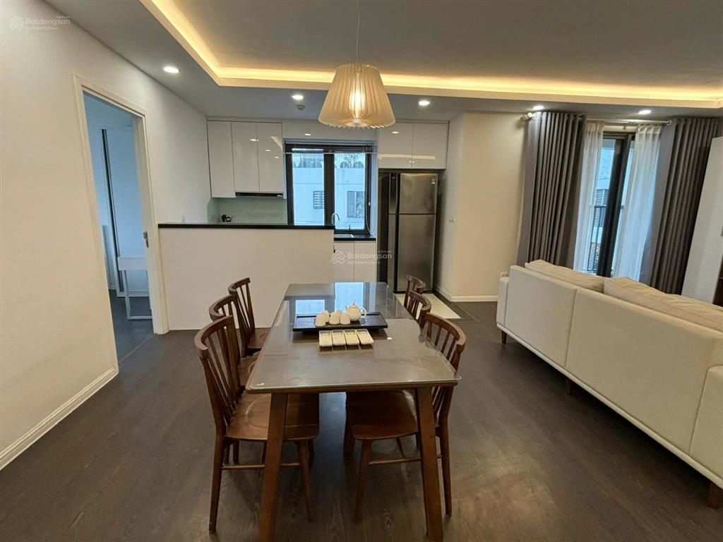 Bán cắt lỗ 1 tỷ căn hộ góc imperia minh khai view sông hồng