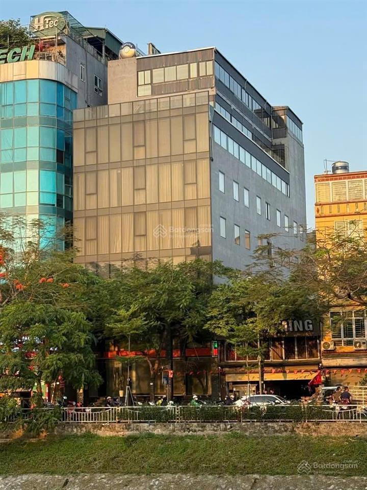 Chính chủ cho thuê văn phòng 373 vũ tông phan  tặng 2 tháng tiền thuê trong tháng 8