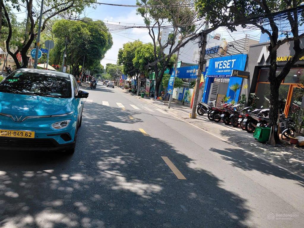 Bán nhà mặt tiền đường thống nhất, tp thủ đức, dt 114m², cho thuê 35 triệu/tháng, giá 20,5 tỷ