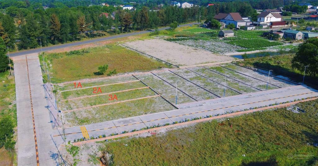 Đất cách biển 400m giá từ 450tr