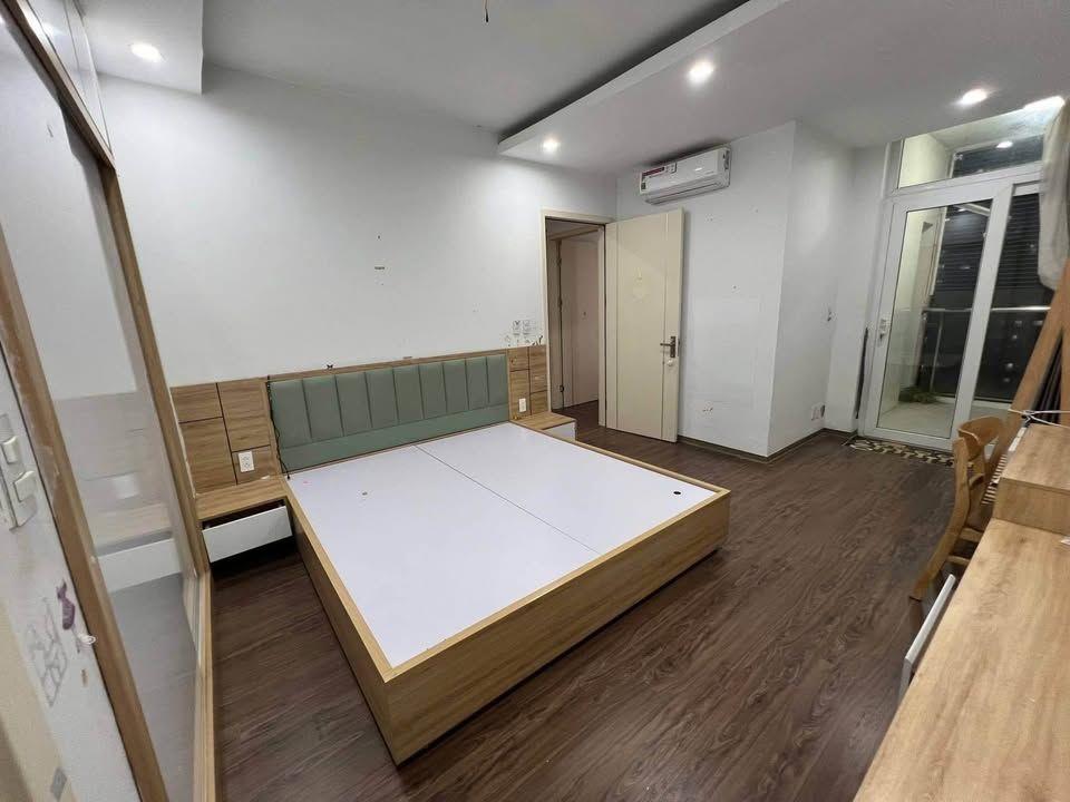 Cho thuê căn 79m usilk city, gần full đồ, giá 10 triệu/tháng vào luôn
