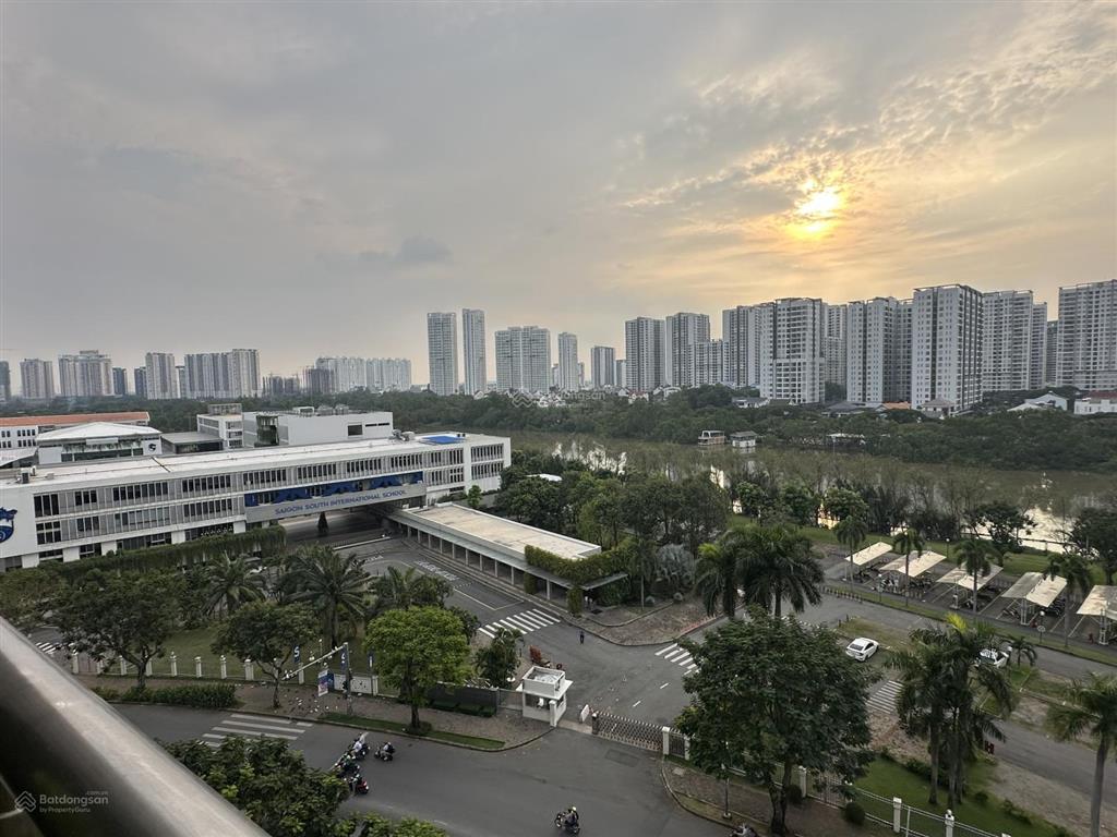 Bán cc tại lầu 12, riverpark premier, 18 tỷ, 141 m2, 3pn, 2wc