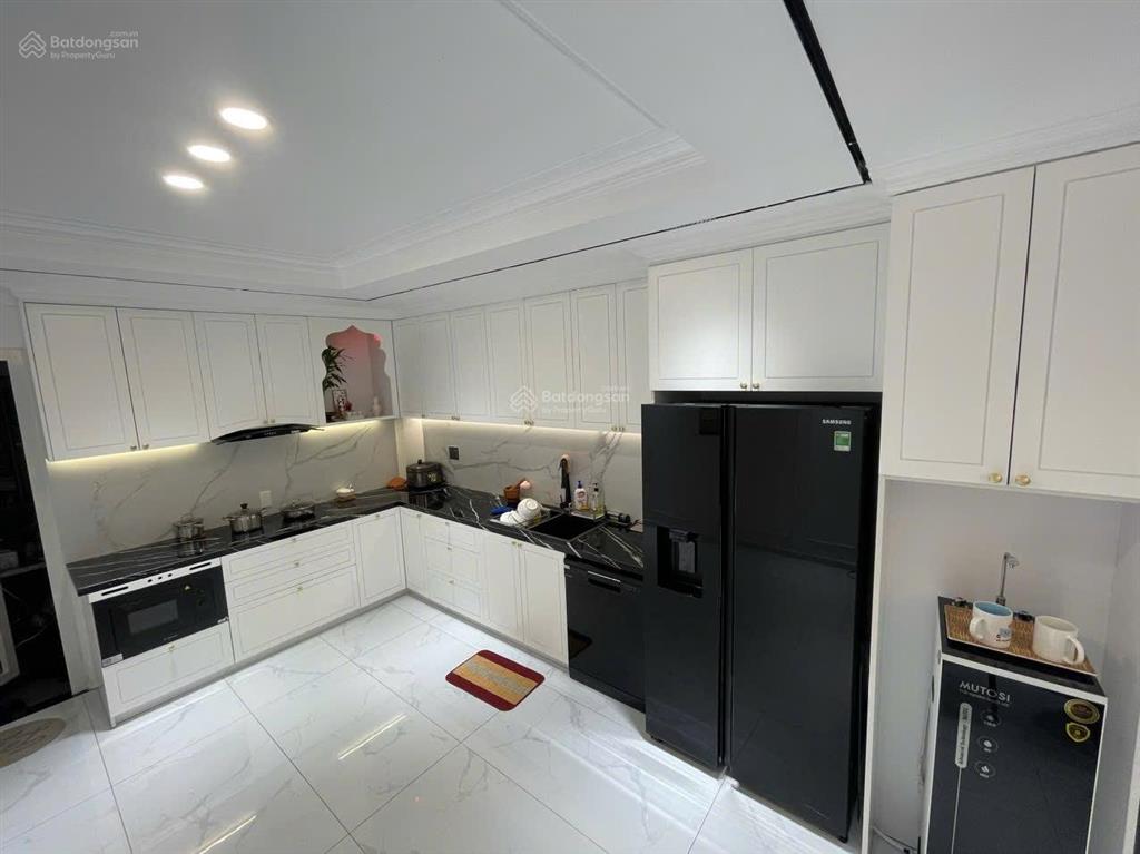 Bán nhà riêng tại 2295, phú xuân, 7 tỷ, 76m2, 4pn, 4wc, pháp lý đầy đủ