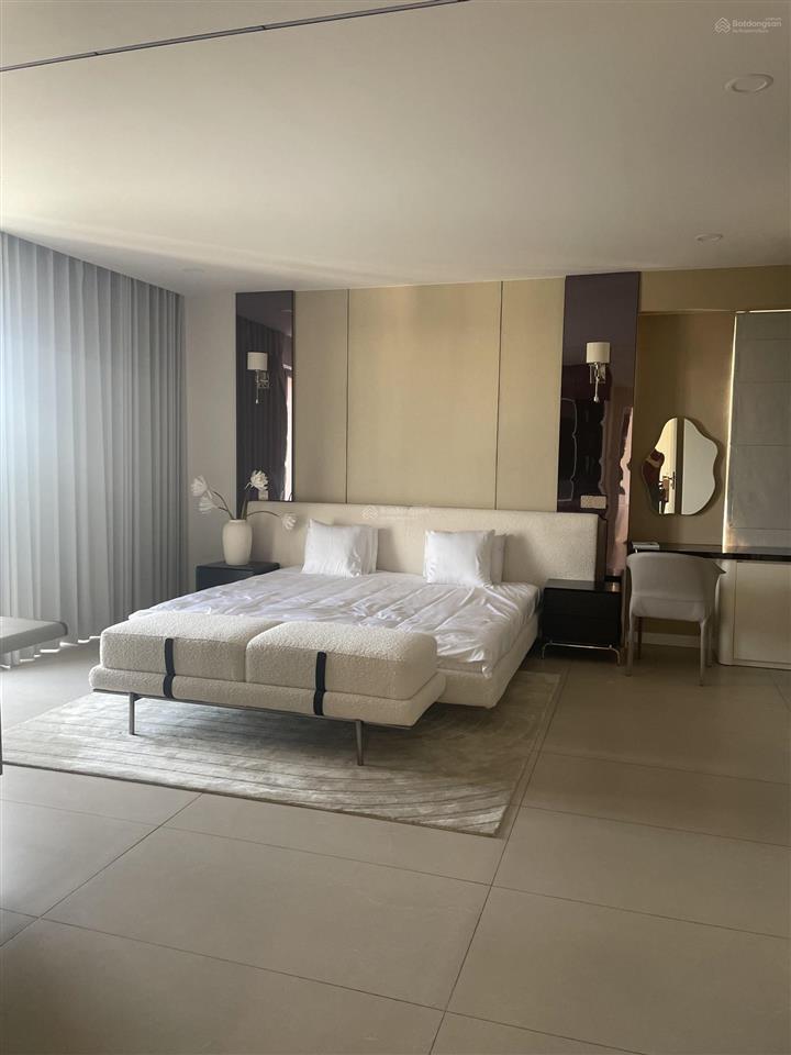 Bán căn hộ 3pn + 2wc tại riverpark premier, 14,8 tỷ, 136m2, tân phong, q7, hcm