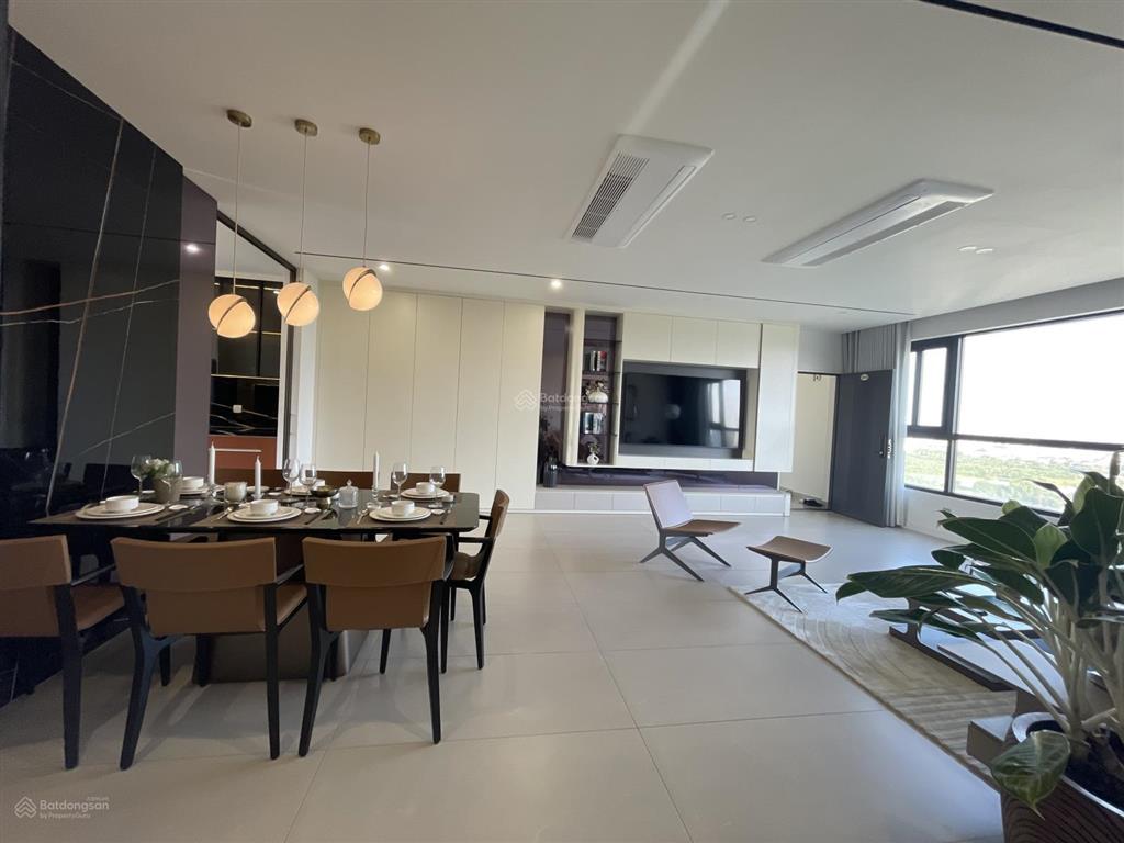 Bán căn hộ 3pn + 2wc tại riverpark premier, 14,8 tỷ, 136m2, tân phong, q7, hcm