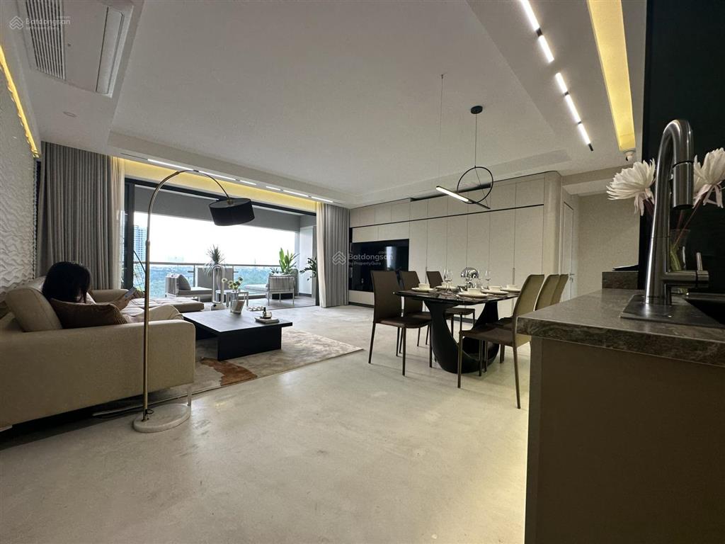 Bán căn hộ 3pn + 2wc tại riverpark premier, 14,8 tỷ, 136m2, tân phong, q7, hcm