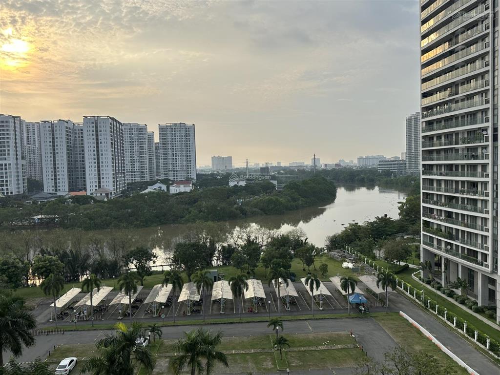 Bán căn hộ 3pn + 2wc tại riverpark premier, 14,8 tỷ, 136m2, tân phong, q7, hcm