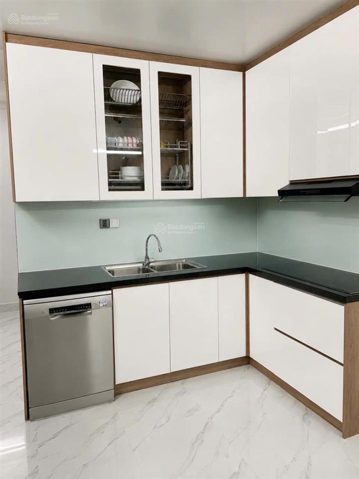 Chung cư đất phương nam, bình thạnh, 106 m, 2pn, 2wc lầu 10,  0906 961 ***