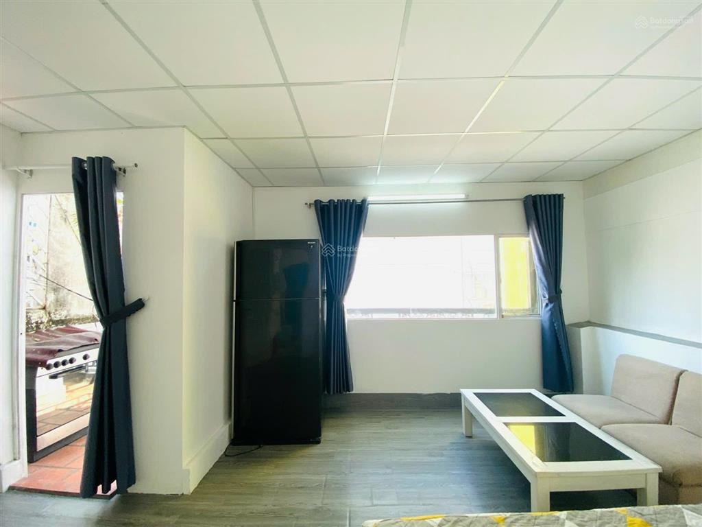 Cho thuê chdv full nội thất 25m đường nguyễn hửu cảnh , bình thạnh, gần quận 1 4,5 triệu/tháng
