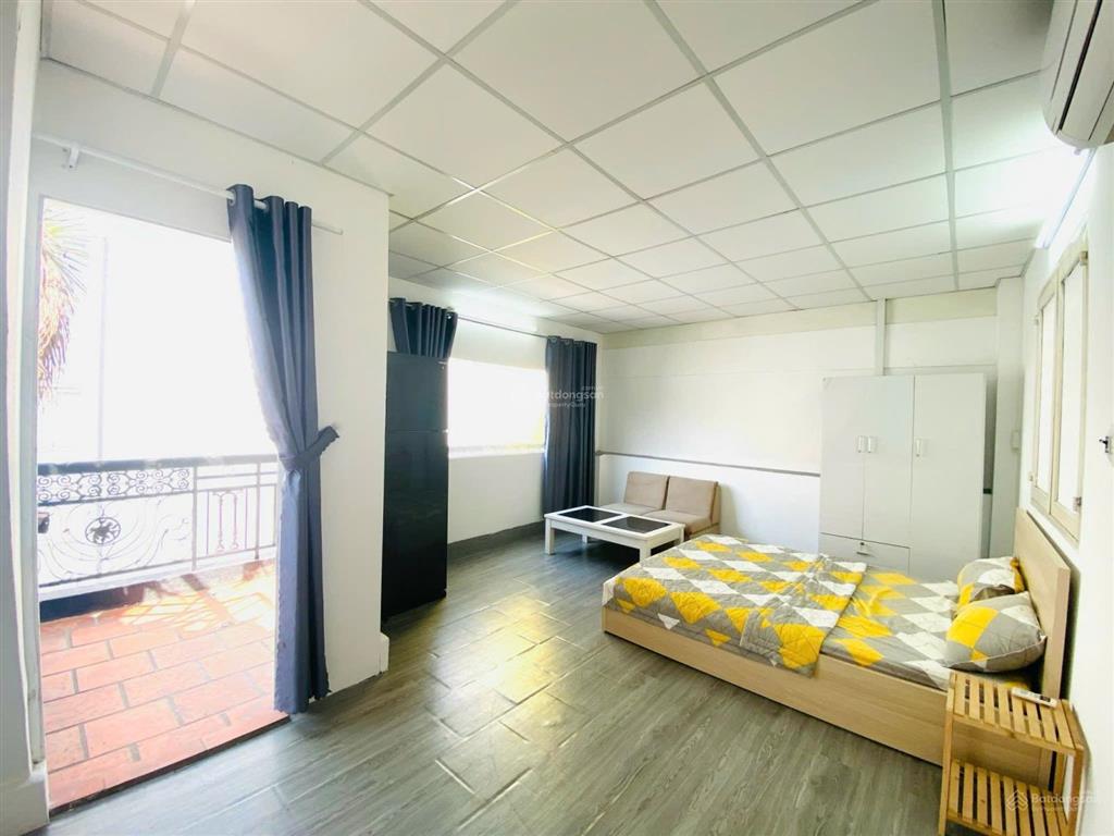 Cho thuê chdv full nội thất 25m đường nguyễn hửu cảnh , bình thạnh, gần quận 1 4,5 triệu/tháng